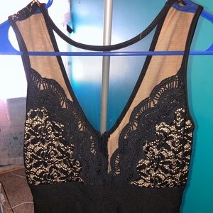 (Fancy dress for special occasions)